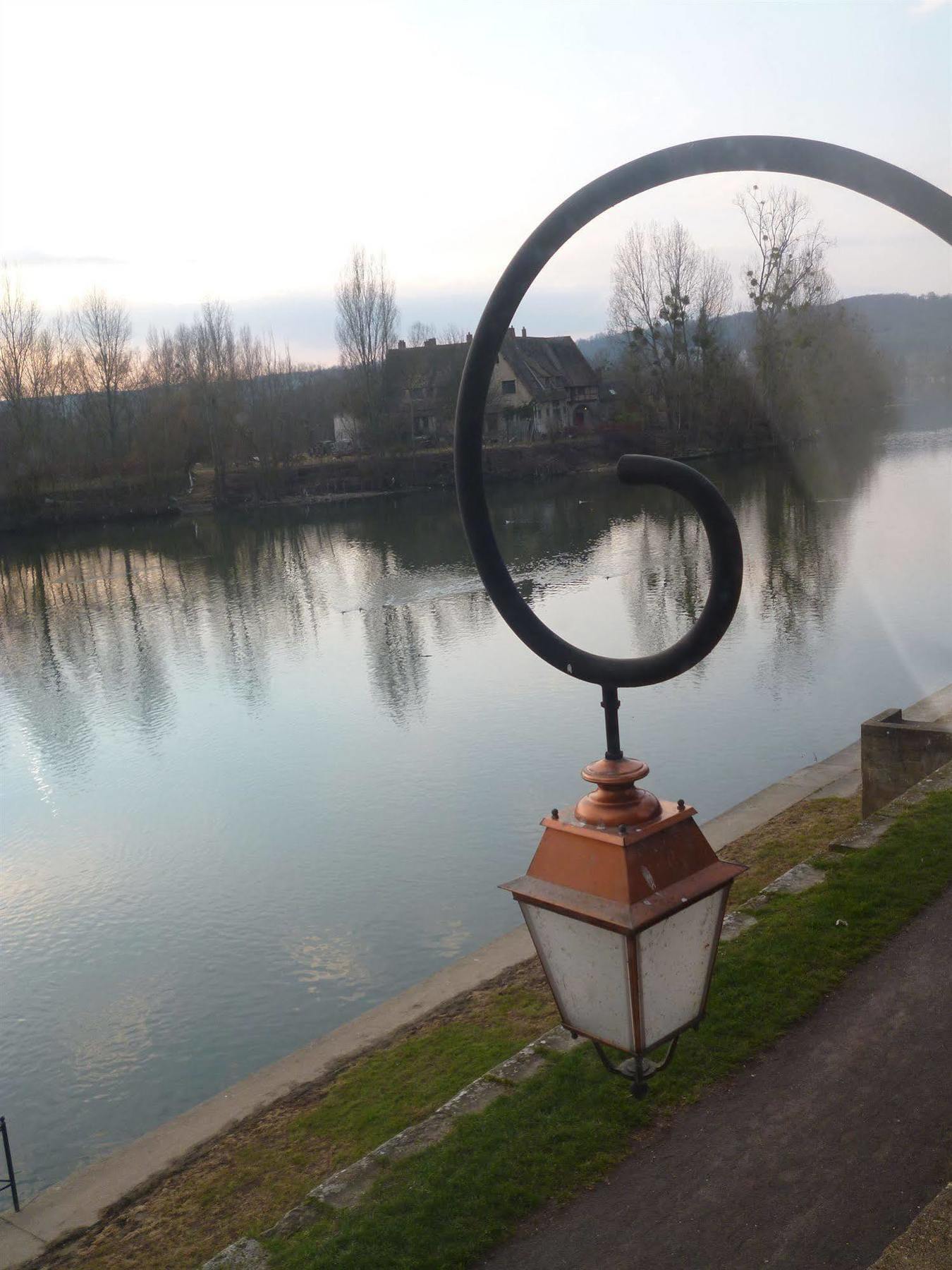 La Chaine D'Or Les Andelys Exteriér fotografie